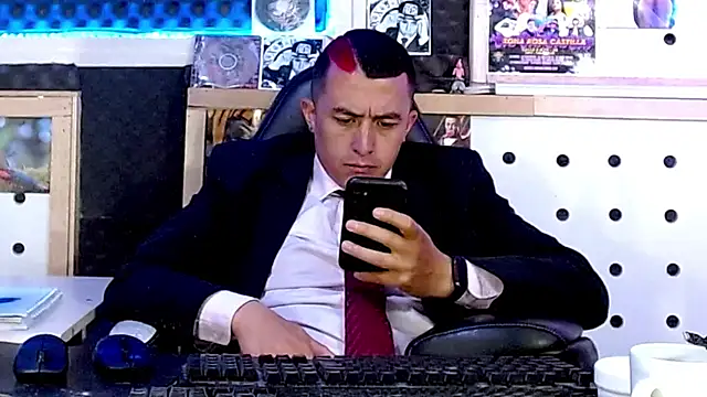 Darko0717 online show from 03-19-25, 06:23