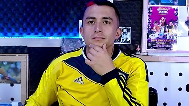 Darko0717 online show from 03-20-25, 08:51