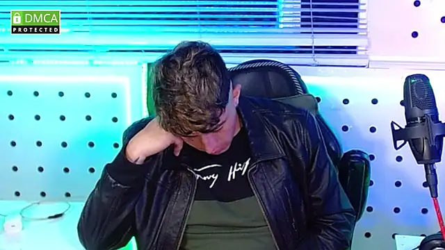 Darko0717 online show from 10-17-25, 10:34