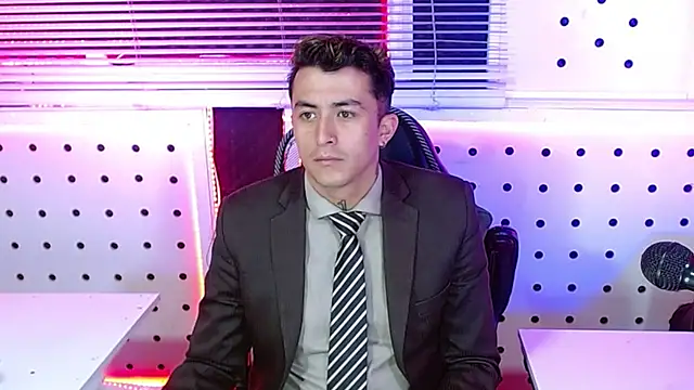 Darko0717 online show from 10-30-25, 10:27