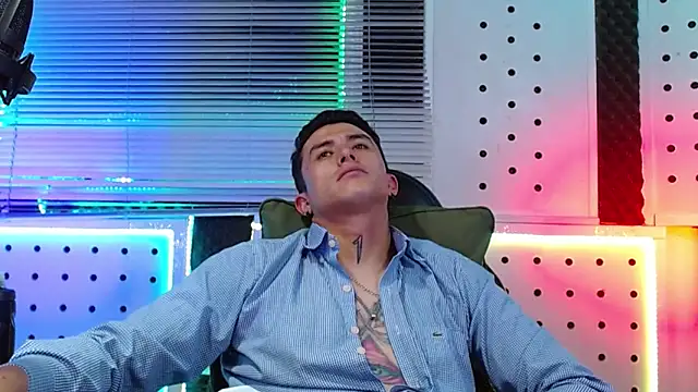 Darko0717 online show from 04-03-26, 01:58