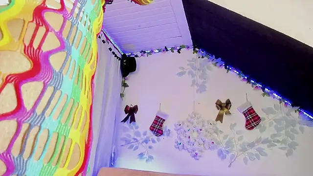 Cata green online show from 12-21-24, 12:09