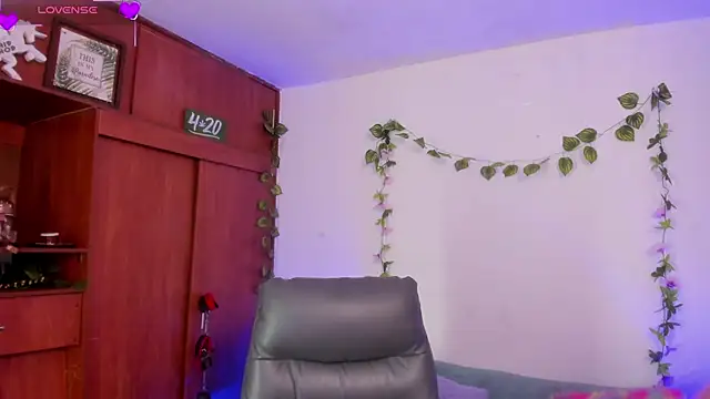 Cata green online show from 09-27-25, 08:36