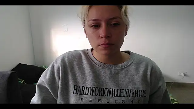 MommyMiaWs online show from 02-15-25, 12:33