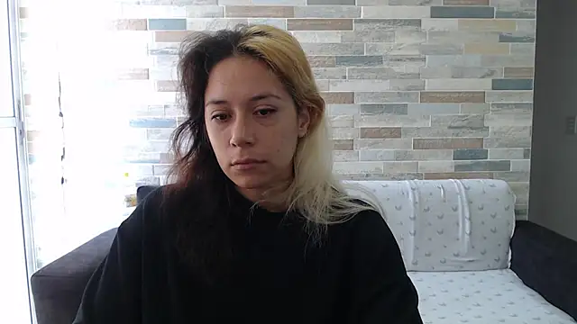 MommyMiaWs online show from 09-29-25, 02:11