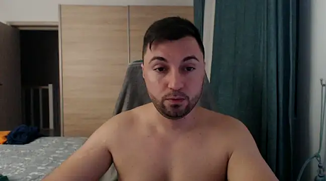 Snapshot of HankMalone chatting on 02-17-25, 05:43 HankMalone online show from 02-17-25, 05:43