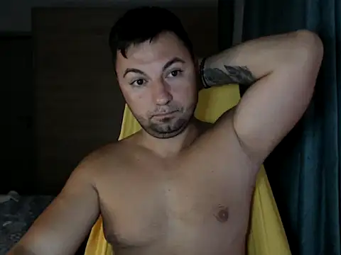 Snapshot of HankMalone chatting on 09-17-25, 03:19 HankMalone online show from 09-17-25, 03:19