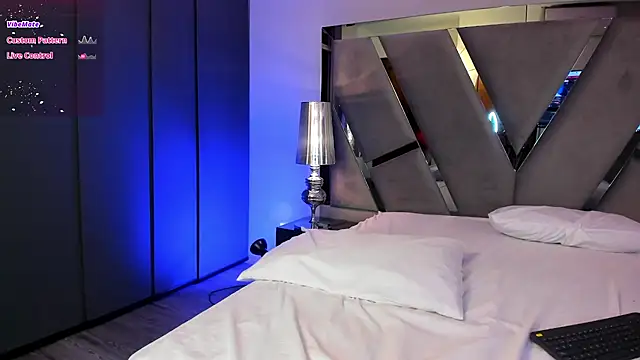 emilybae  online show from 03-17-25, 11:54