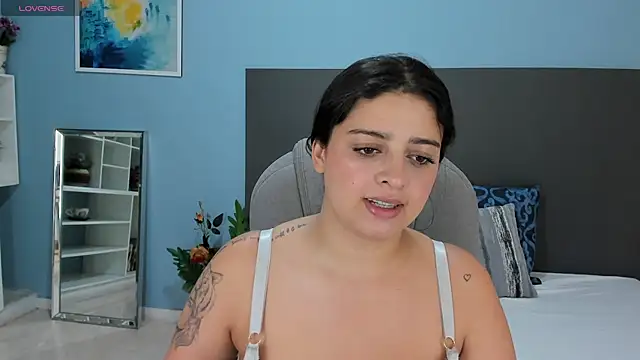 kylie reyes online show from 10-27-25, 07:29
