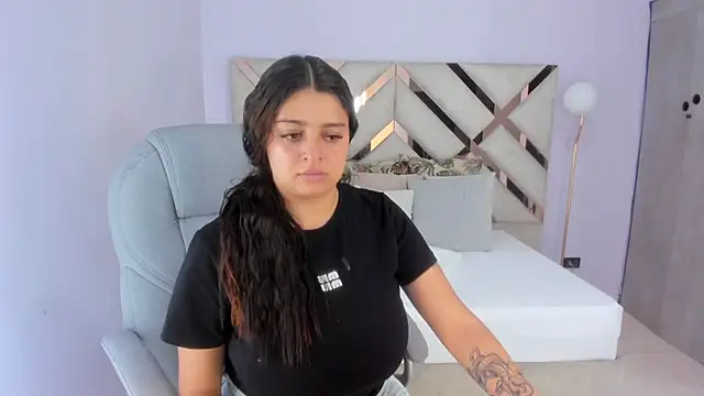 kylie reyes online show from 06-30-26, 08:10