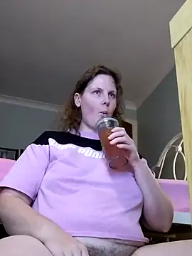 Snapshot of xxSexyBushLinnxx chatting on 01-01-25, 04:39 xxSexyBushLinnxx online show from 01-01-25, 04:39