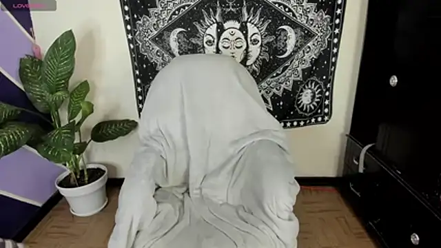 Camila rehabx online show from 11-11-25, 07:30