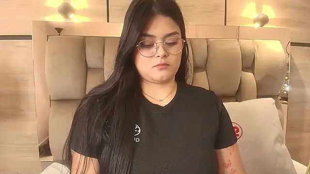 Snapshot of im_mou_ chatting on 12-05-25, 12:25 im mou online show from 12-05-25, 12:25