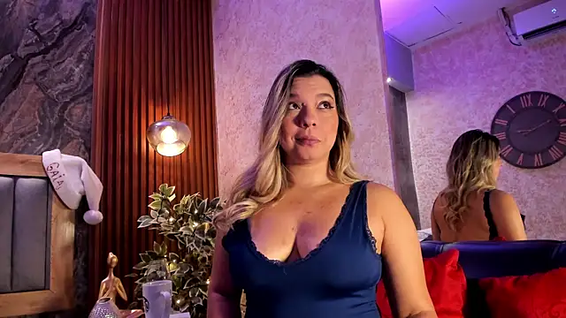 Snapshot of Gaia_Stone chatting on 12-19-24, 12:45 Gaia Stone online show from 12-19-24, 12:45