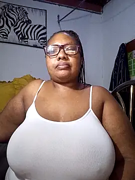Snapshot of YELLOW_BONE chatting on 05-01-26, 08:24 YELLOW BONE online show from 05-01-26, 08:24