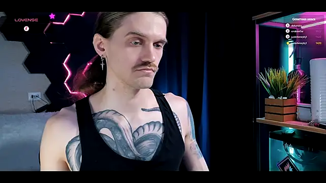 Snapshot of TechnoJesus chatting on 12-04-24, 12:14 TechnoJesus online show from 12-04-24, 12:14