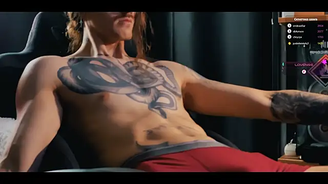 Snapshot of TechnoJesus chatting on 12-23-24, 06:05 TechnoJesus online show from 12-23-24, 06:05