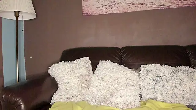 Snapshot of paulblack21 chatting on 11-04-25, 03:49 paulblack21 online show from 11-04-25, 03:49