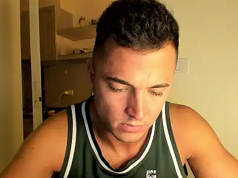 Snapshot of paulblack21 chatting on 02-16-26, 03:08 paulblack21 online show from 02-16-26, 03:08