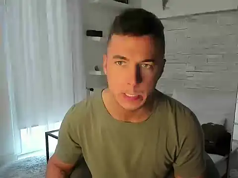 Snapshot of paulblack21 chatting on 02-22-26, 06:46 paulblack21 online show from 02-22-26, 06:46