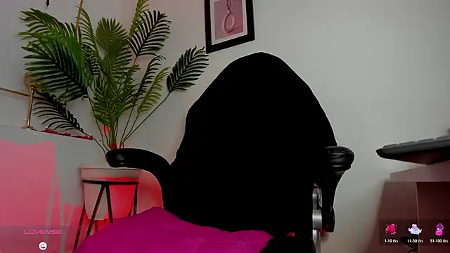 brianahill  online show from 02-11-26, 09:09