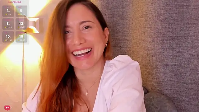 Snapshot of Angela_smile chatting on 12-16-24, 04:38 Angela smile online show from 12-16-24, 04:38