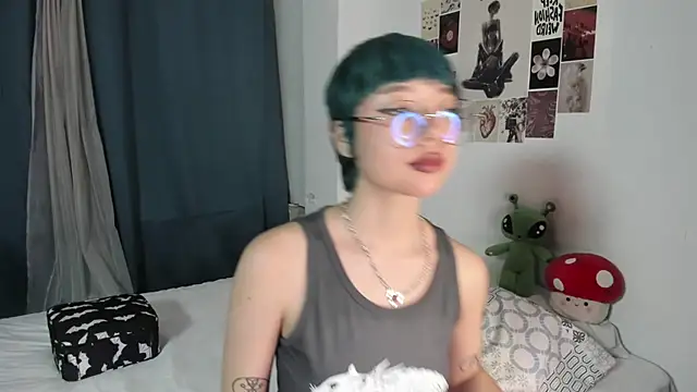 acid candy  online show from 10-22-25, 12:00