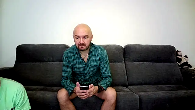 Snapshot of Alex_Tobey chatting on 12-27-24, 04:26 Alex Tobey online show from 12-27-24, 04:26