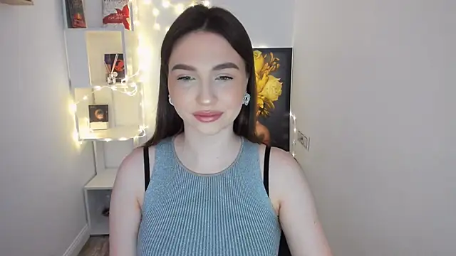 GracefulLook online show from 02-11-25, 03:18