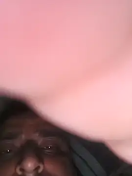 rajstrip12650 online show from 10-04-25, 07:56