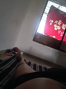 rajstrip12650 online show from 05-15-26, 11:34