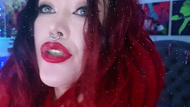 Snapshot of wickedxqueen chatting on 12-30-24, 07:48 wickedxqueen online show from 12-30-24, 07:48