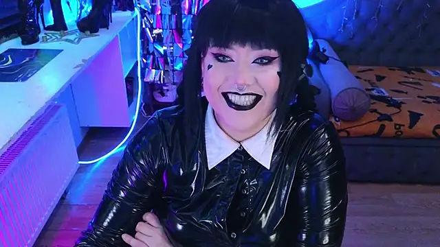 Snapshot of wickedxqueen chatting on 03-14-25, 04:43 wickedxqueen online show from 03-14-25, 04:43