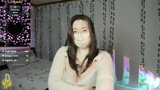 Snapshot of kimchi_03 chatting on 02-15-25, 11:39 kimchi 03 online show from 02-15-25, 11:39