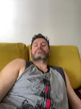 Snapshot of rodrher81 chatting on 03-07-25, 01:07 rodrher81 online show from 03-07-25, 01:07