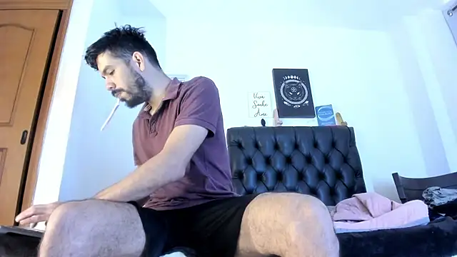 JohanyLatino online show from 01-16-25, 06:37