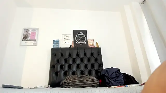 JohanyLatino online show from 03-11-25, 06:52