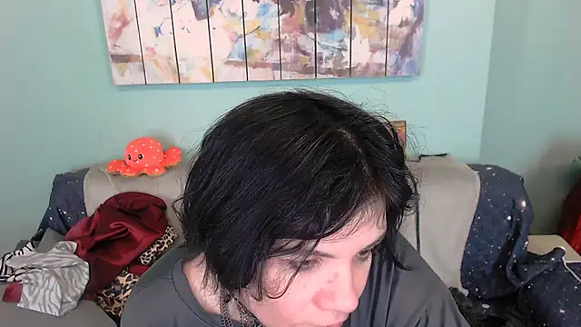 EverlyRays online show from 12-21-25, 08:43