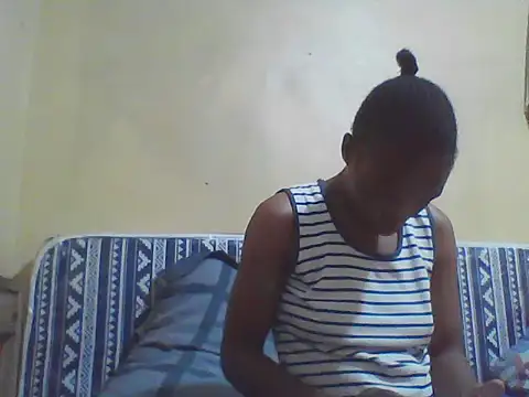 Smillie prety online show from 03-31-26, 06:14