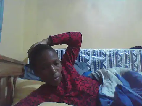 Snapshot of Smillie_prety chatting on 05-05-26, 03:03 Smillie prety online show from 05-05-26, 03:03