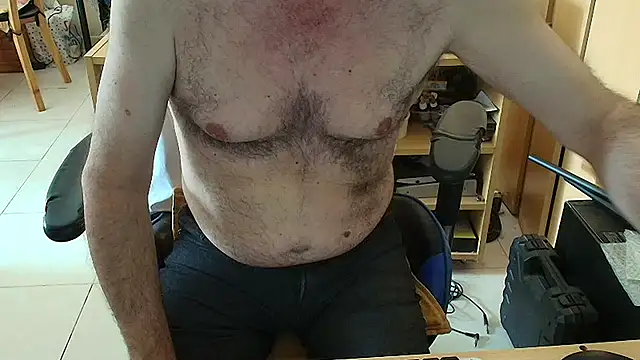 angelgarcia269 online show from 04-25-26, 01:41