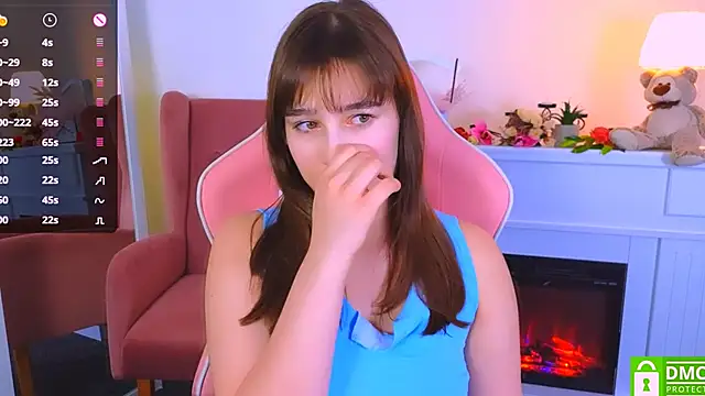  Eliizabeth  online show from 02-18-25, 03:10