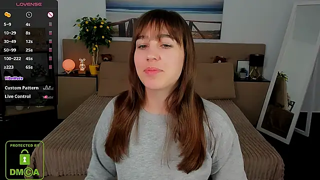  Eliizabeth  online show from 03-14-25, 01:59