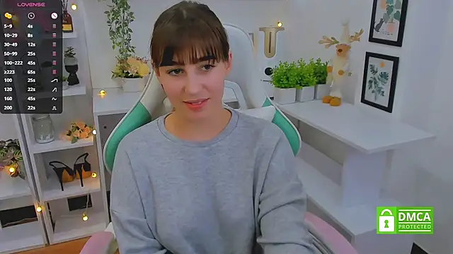  Eliizabeth  online show from 03-22-25, 04:14