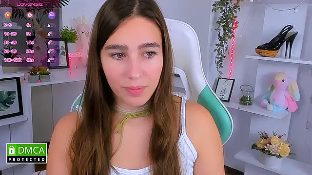  Eliizabeth  online show from 10-12-25, 09:14