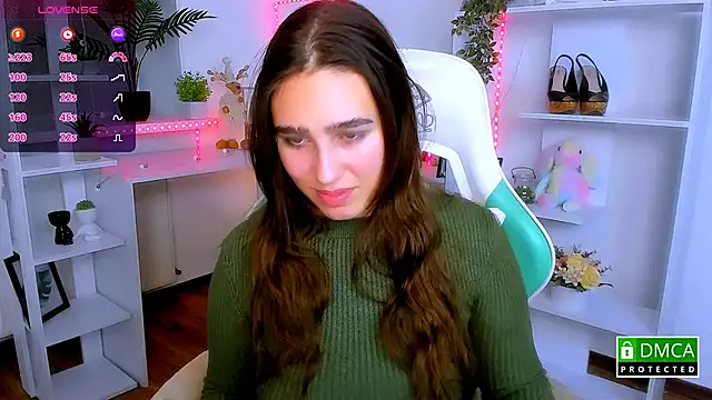  Eliizabeth  online show from 11-29-25, 10:13