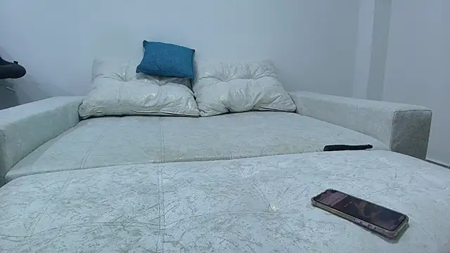 roxana collins online show from 02-05-26, 04:39