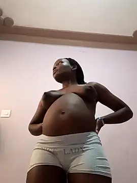 Snapshot of sweet_zara01 chatting on 01-22-25, 01:32 sweet zara01 online show from 01-22-25, 01:32