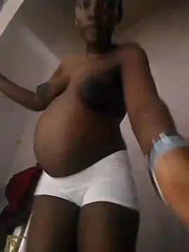 Snapshot of sweet_zara01 chatting on 03-12-25, 02:56 sweet zara01 online show from 03-12-25, 02:56