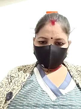 Riyaa-Devi online show from 01-16-25, 05:33